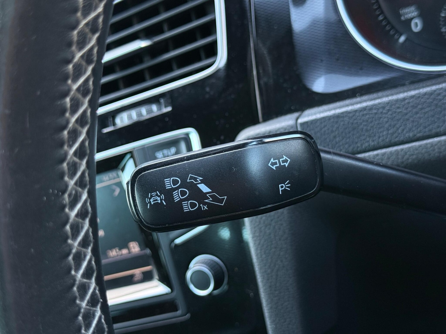 Used Volkswagen Golf 2013 for sale - 78148105: Photo 95