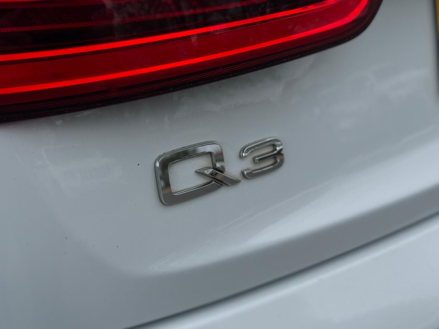 Used Audi Q3 for sale - 78127925: Photo 42