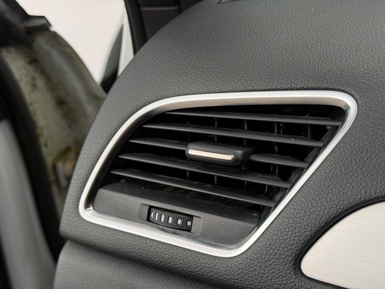 Used Audi Q3 for sale - 78127925: Photo 73