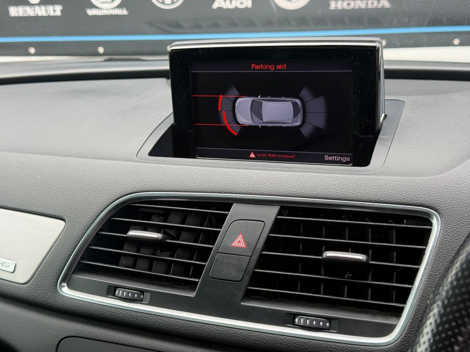 Used Audi Q3 for sale - 78127925: Photo 87