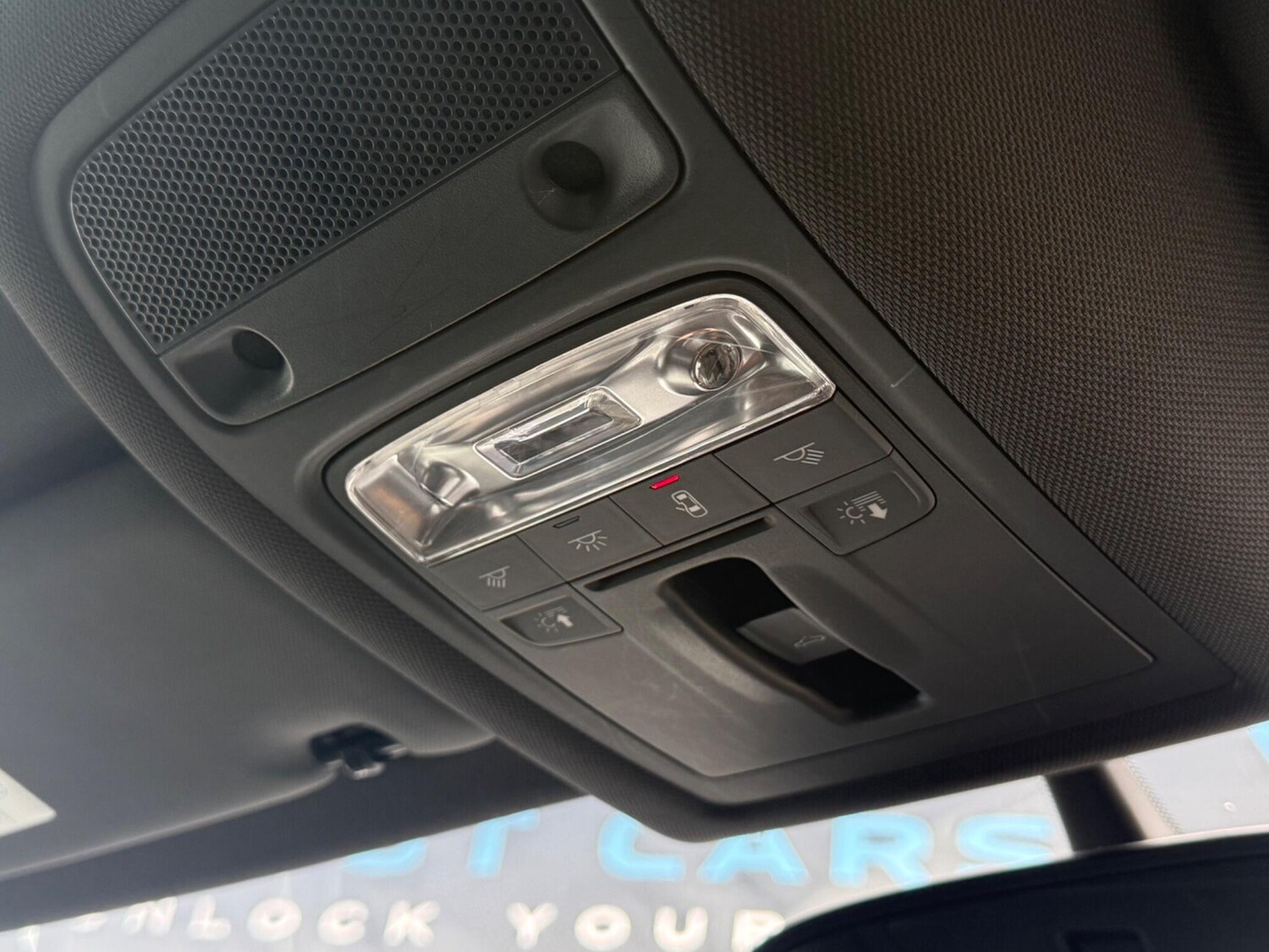 Used Audi Q3 for sale - 78127925: Photo 91