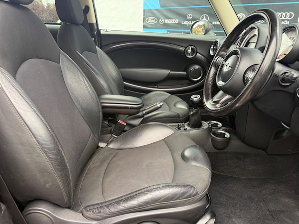 Used MINI Hatch 2011 for sale - 76299499: Photo 22