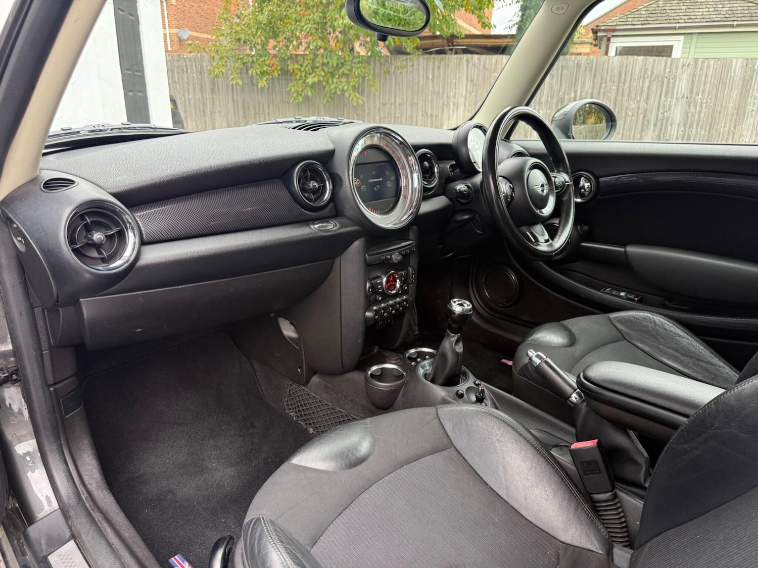 Used MINI Hatch 2011 for sale - 76299499: Photo 25