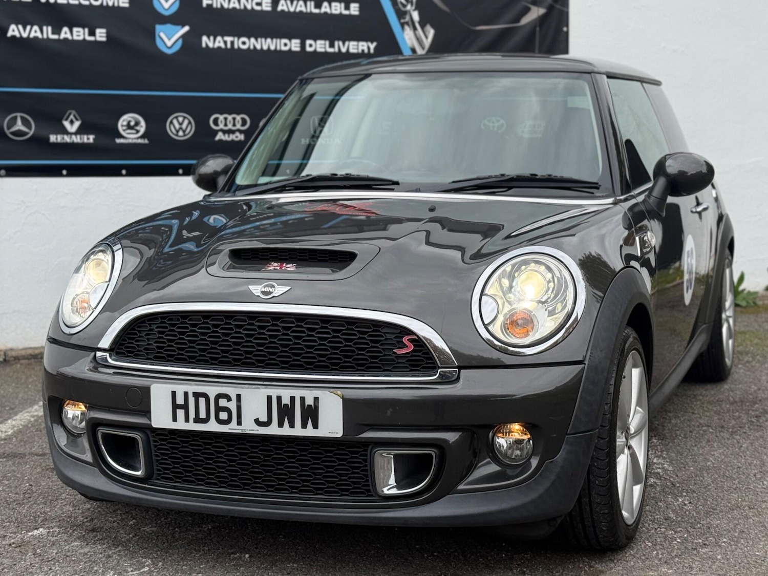 Used MINI Hatch 2011 for sale - 76299499: Photo 8