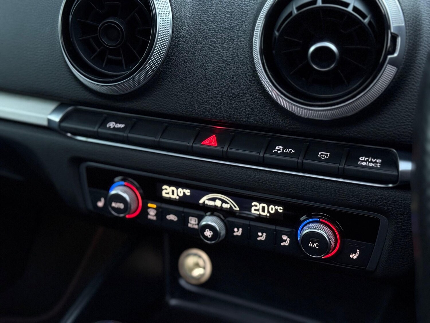 Used Audi S3 2018 for sale - 76299502: Photo 37