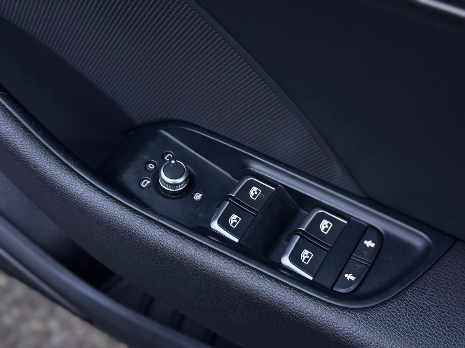 Used Audi S3 2018 for sale - 76299502: Photo 43