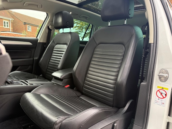 Used Volkswagen Passat 2017 for sale - 76299494: Photo 30