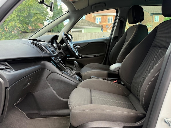 Used Vauxhall Zafira Tourer 2014 for sale - 76299487: Photo 29