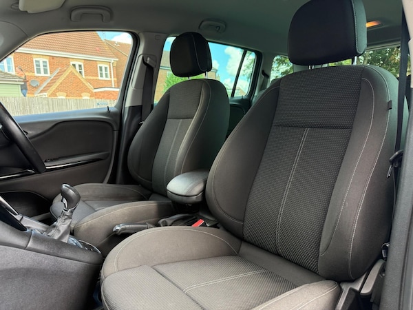 Used Vauxhall Zafira Tourer 2014 for sale - 76299487: Photo 30