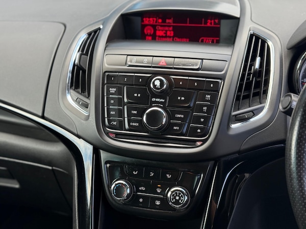 Used Vauxhall Zafira Tourer 2014 for sale - 76299487: Photo 32