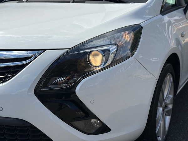 Used Vauxhall Zafira Tourer 2014 for sale - 76299487: Photo 8