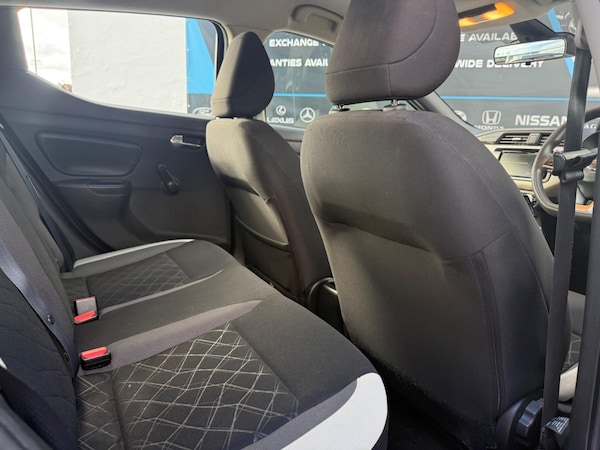 Used Nissan Micra 2018 for sale - 76299509: Photo 27