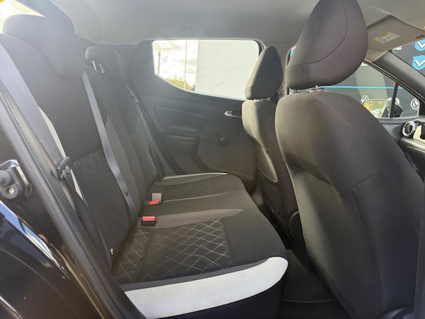 Used Nissan Micra 2018 for sale - 76299509: Photo 28