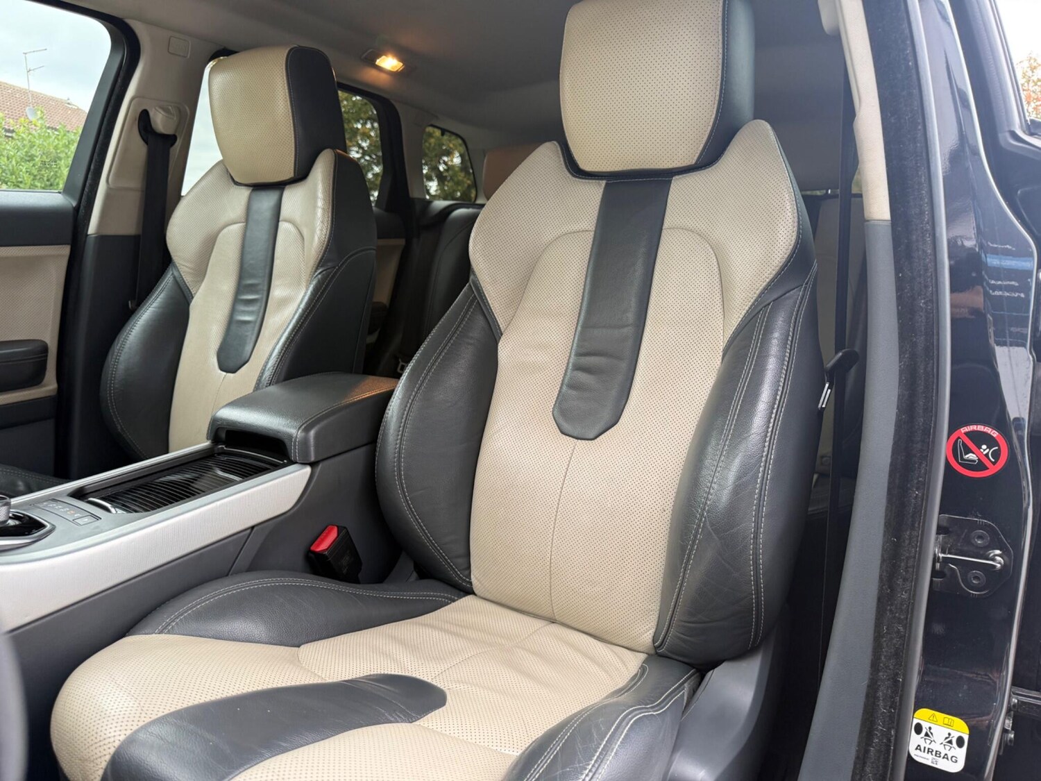 Used Land Rover Range Rover Evoque 2011 for sale - 76299482: Photo 27