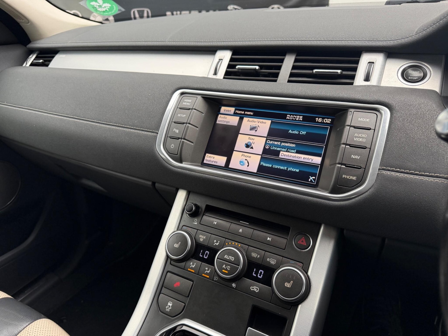 Used Land Rover Range Rover Evoque 2011 for sale - 76299482: Photo 31