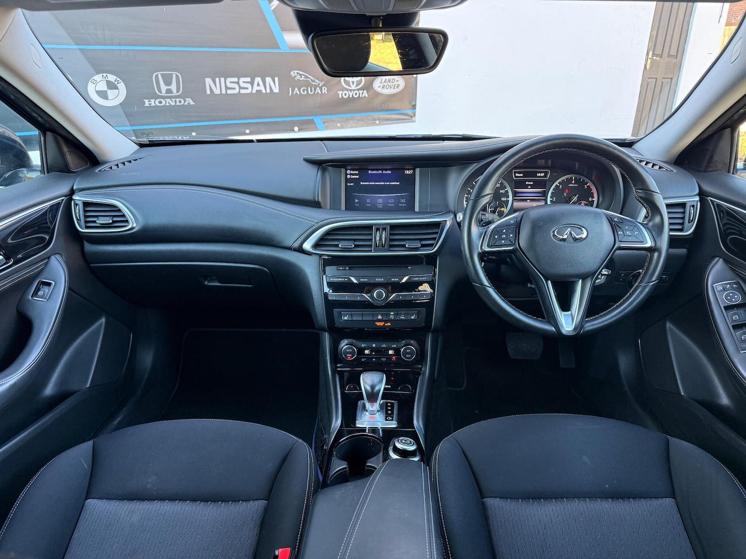 Used Infiniti Q30 2017 for sale - 77015288: Photo 36