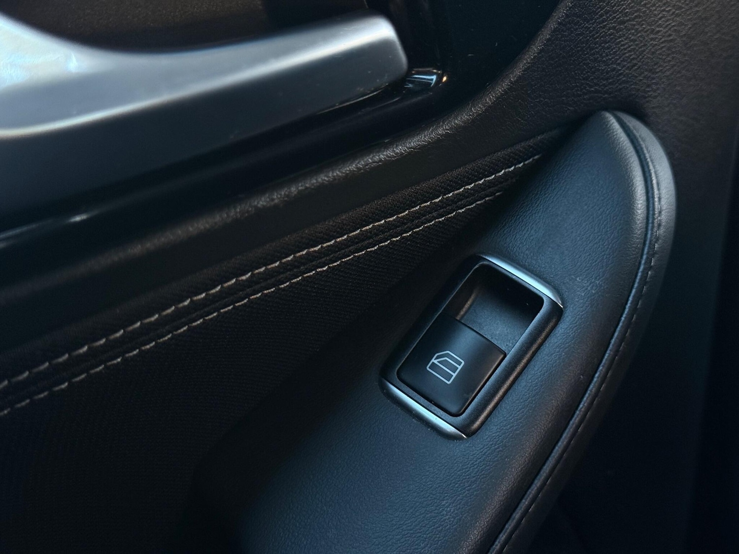 Used Infiniti Q30 2017 for sale - 77015288: Photo 40