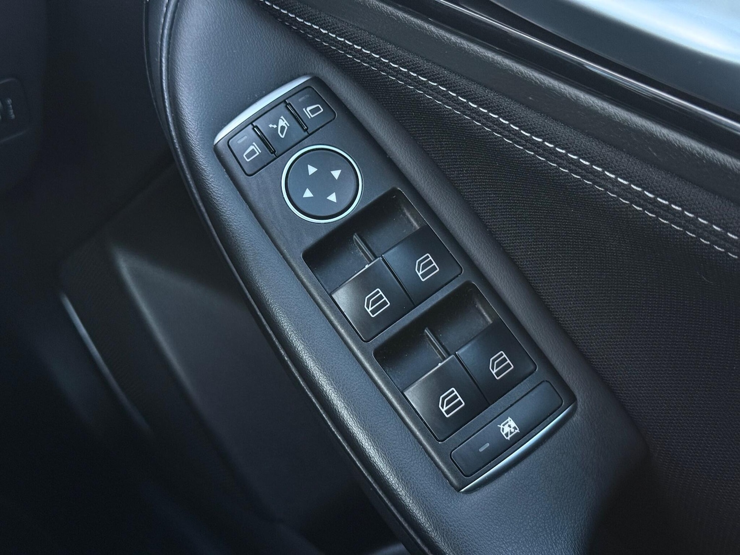 Used Infiniti Q30 2017 for sale - 77015288: Photo 49