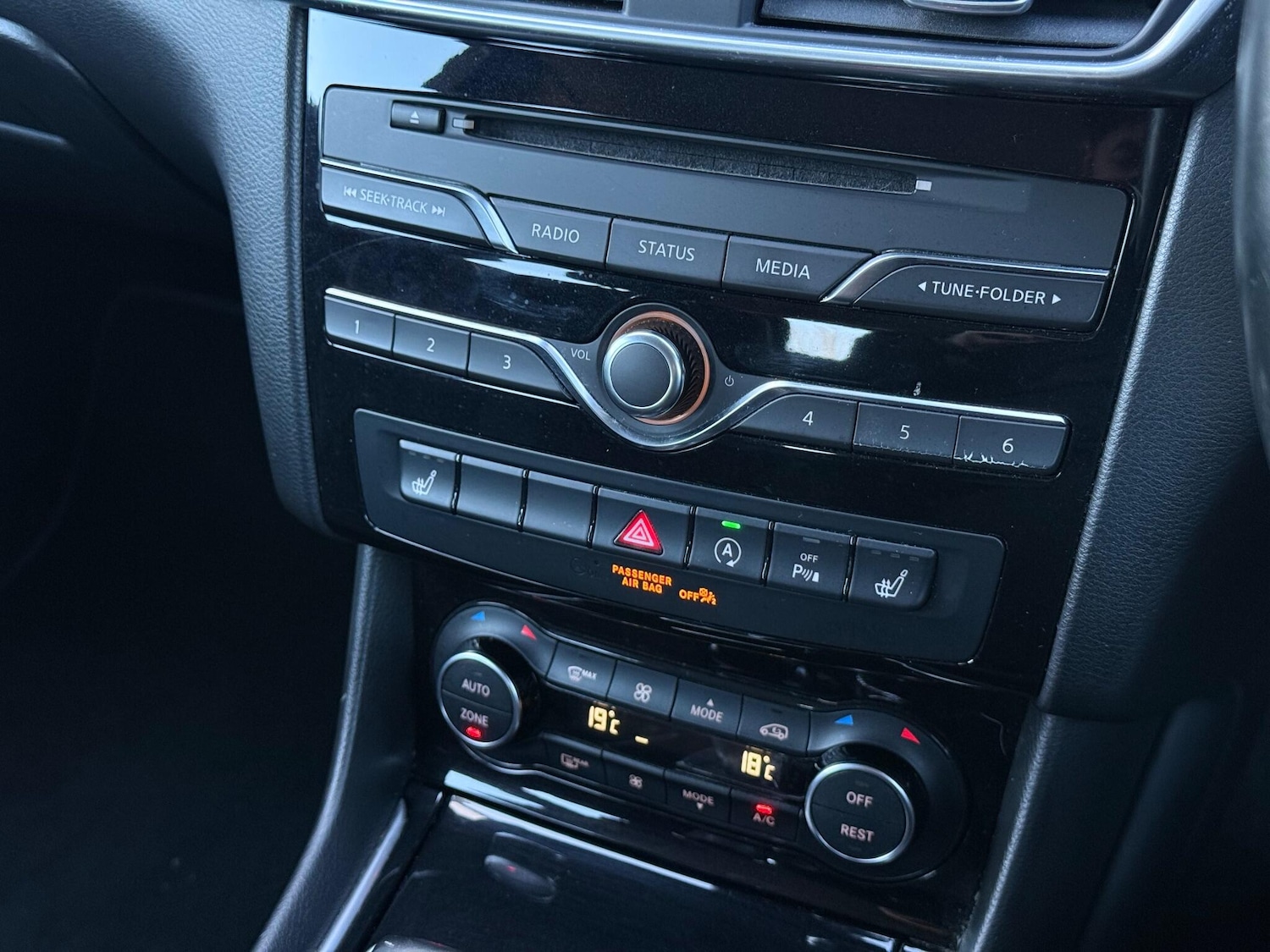 Used Infiniti Q30 2017 for sale - 77015288: Photo 54