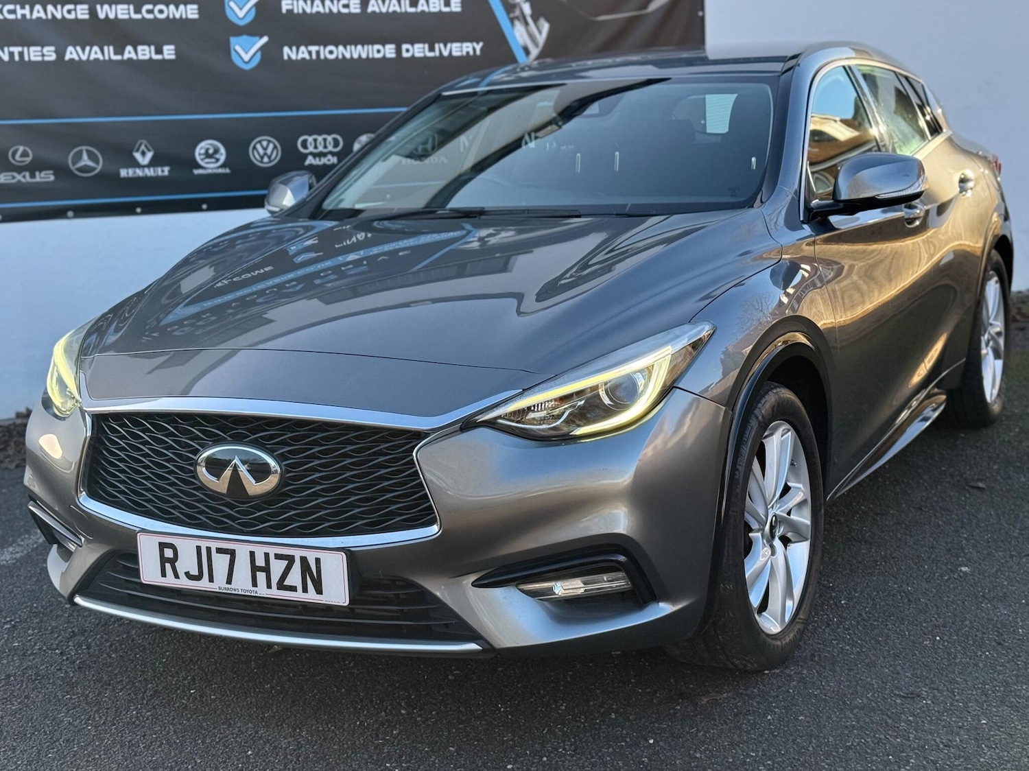 Used Infiniti Q30 2017 for sale - 77015288: Photo 9