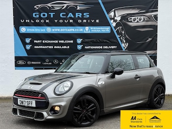 Used MINI Hatch 2017 for sale - 77808115: Photo