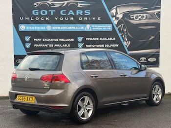 Used Volkswagen Golf 2016 for sale - 76432627: Photo