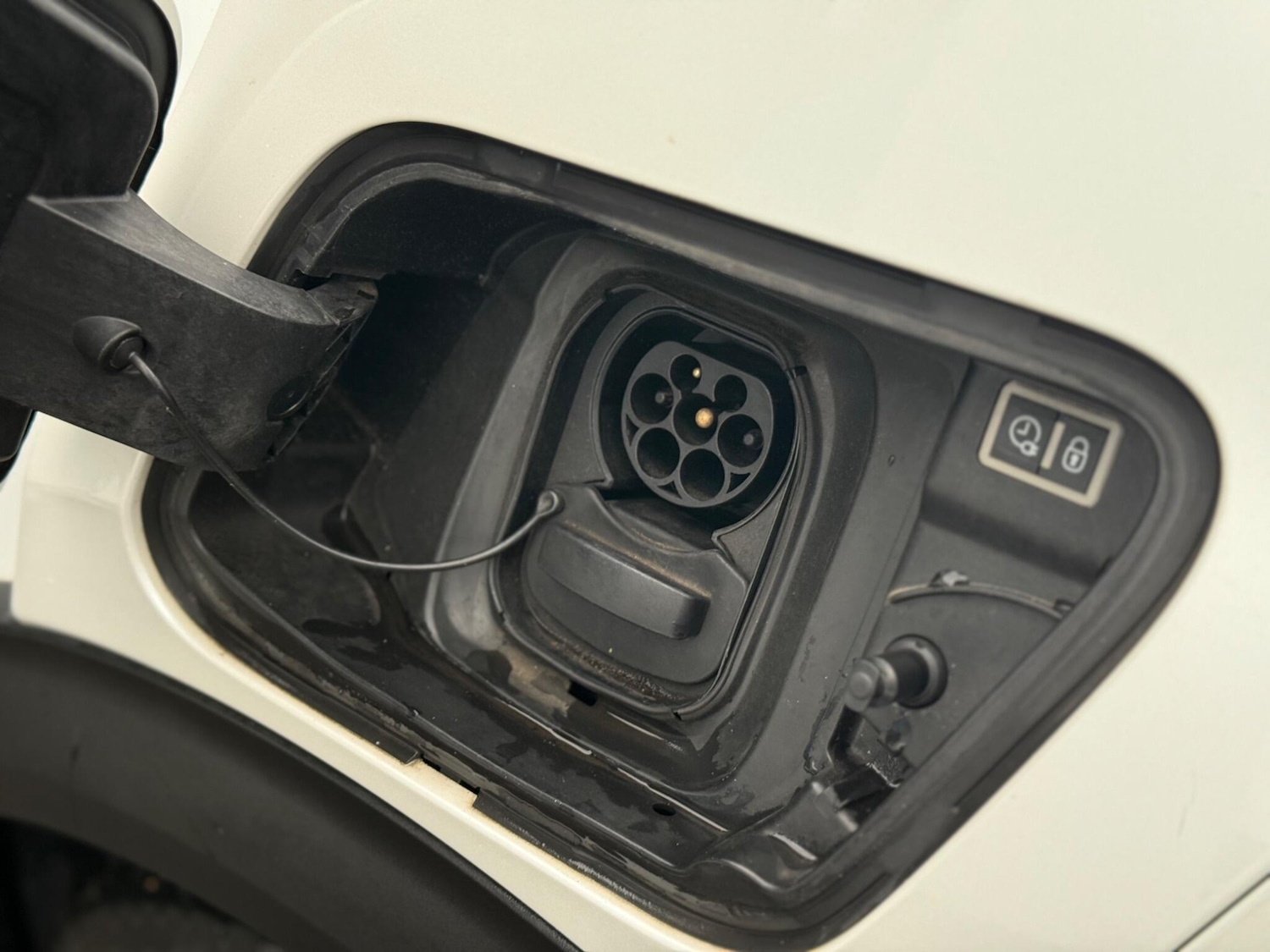 Used Peugeot 2008 2020 for sale - 76772036: Photo 32