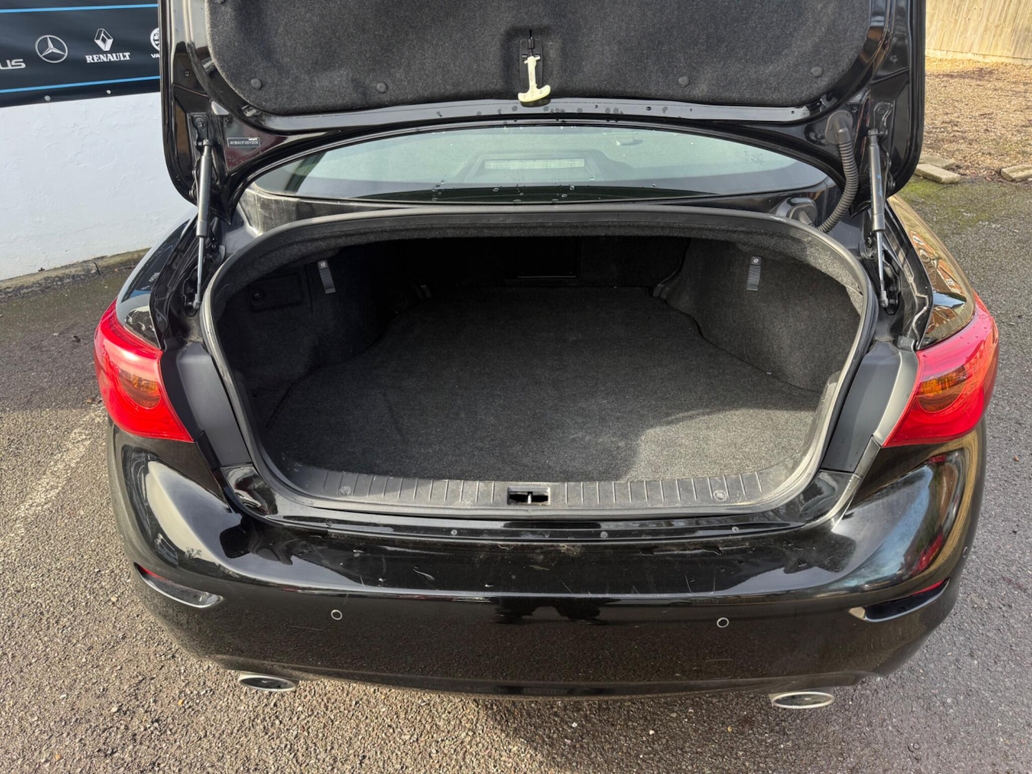 Used Infiniti Q50 2017 for sale - 77637421: Photo 50