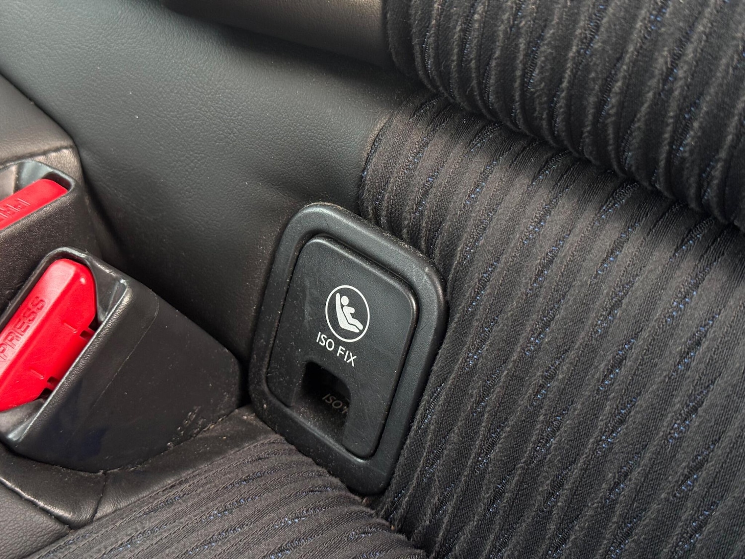 Used Infiniti Q50 2017 for sale - 77637421: Photo 65