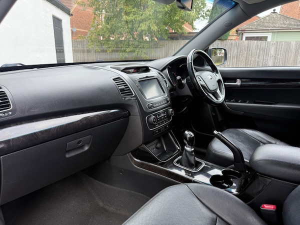 Used Kia Sorento 2012 for sale - 76299510: Photo 27