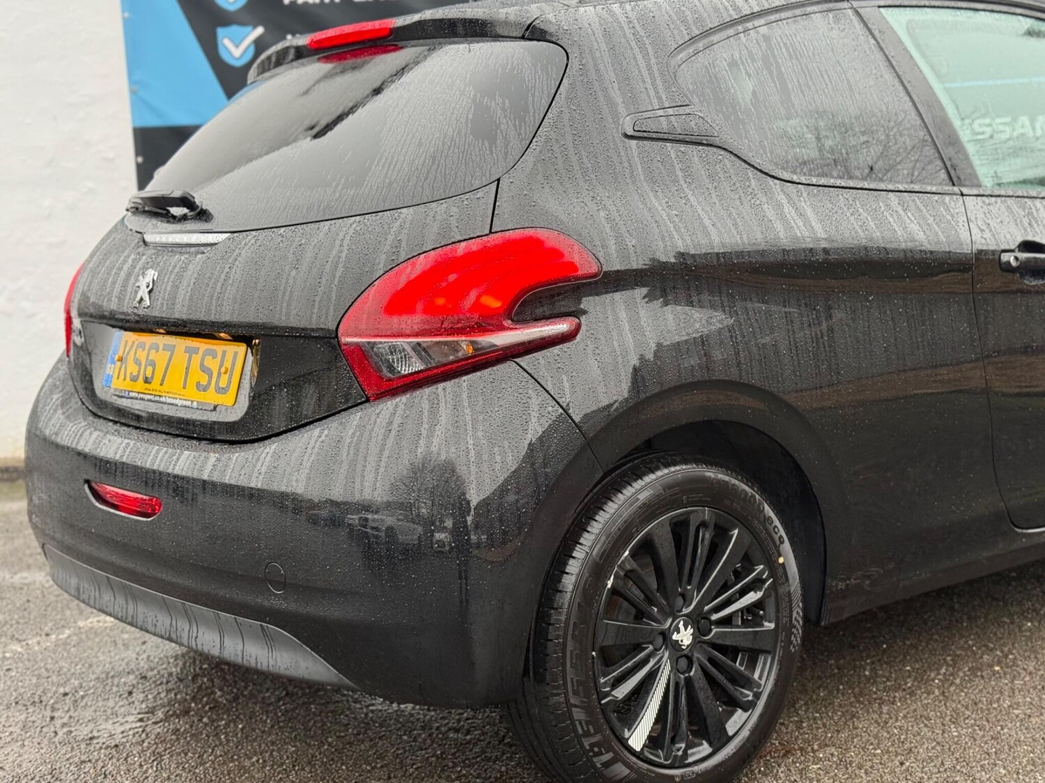 Used Peugeot 208 for sale - 77511060: Photo 32