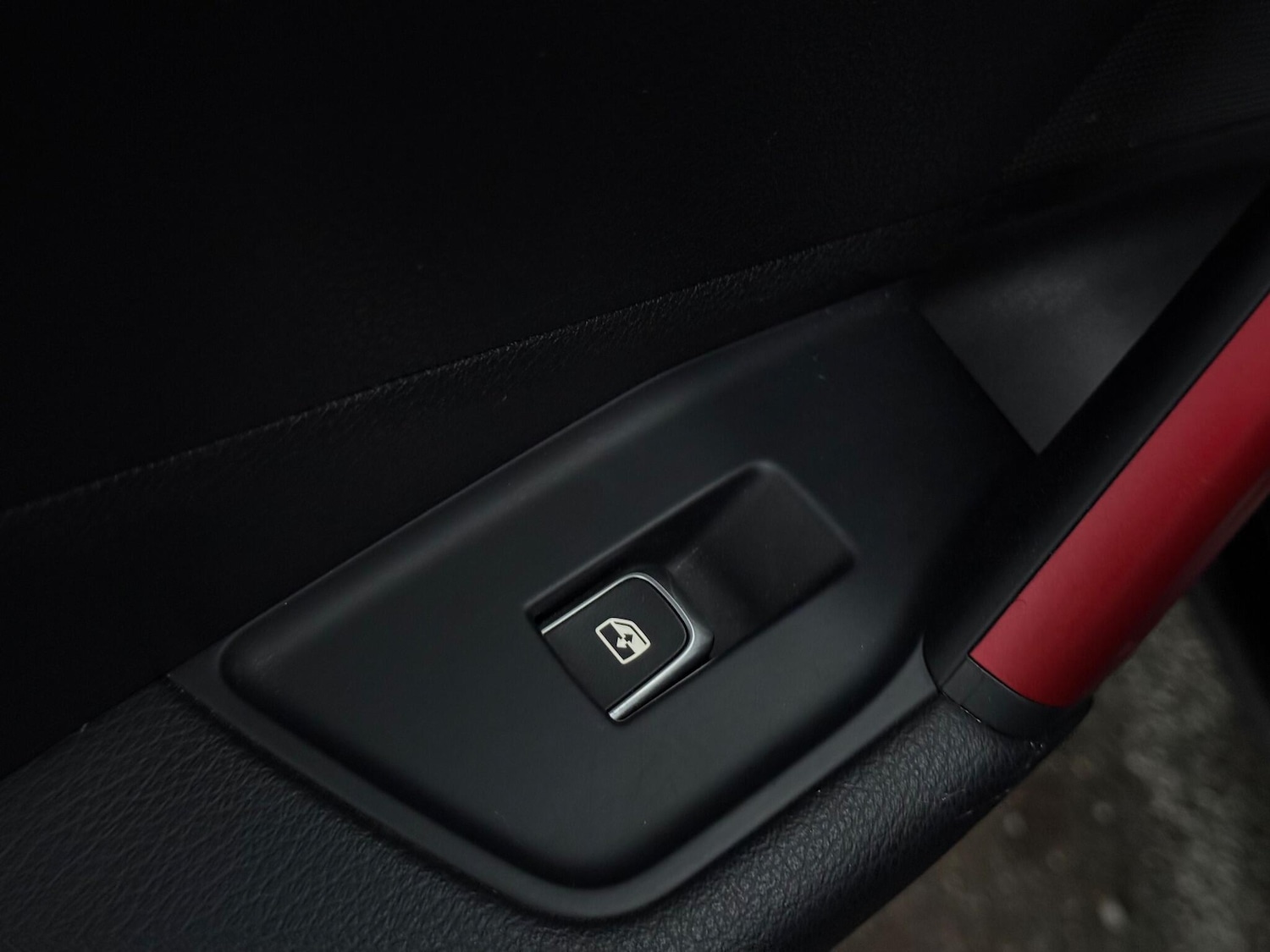 Used Audi Q2 2017 for sale - 76742939: Photo 37