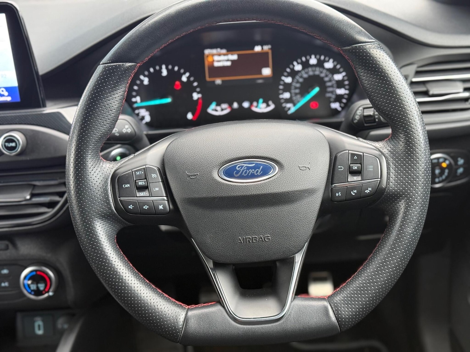 Used Ford Focus 2020 for sale - 76913405: Photo 34