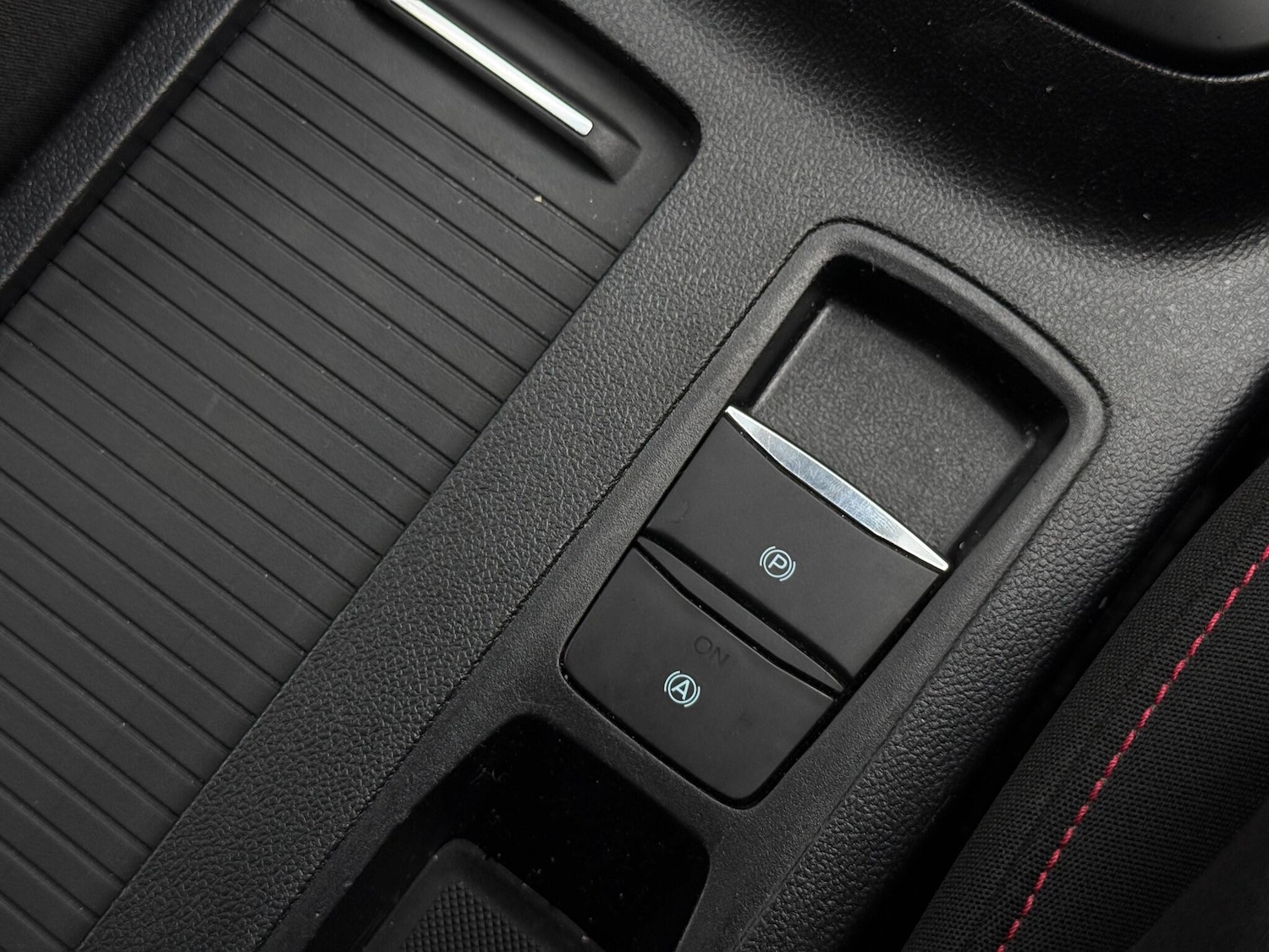 Used Ford Focus 2020 for sale - 76913405: Photo 42