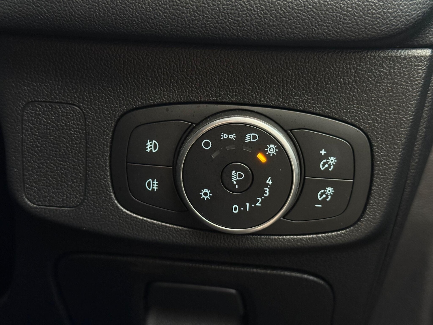 Used Ford Focus 2020 for sale - 76913405: Photo 49