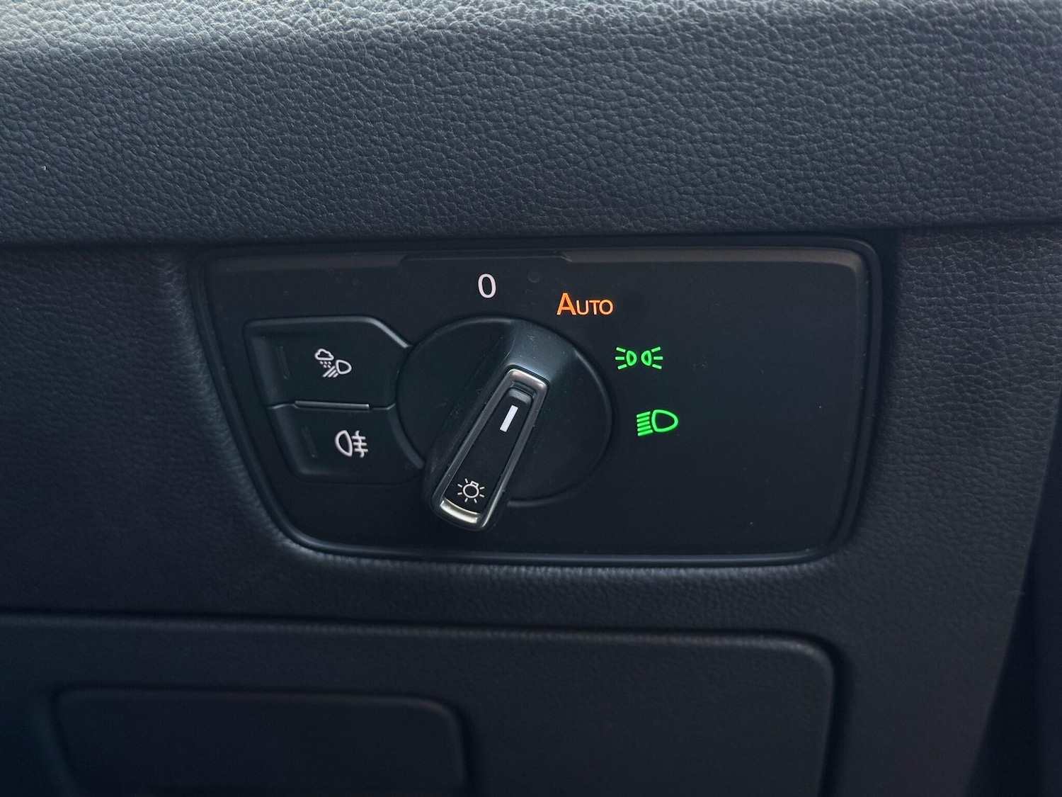 Used Volkswagen Arteon 2018 for sale - 76952425: Photo 35