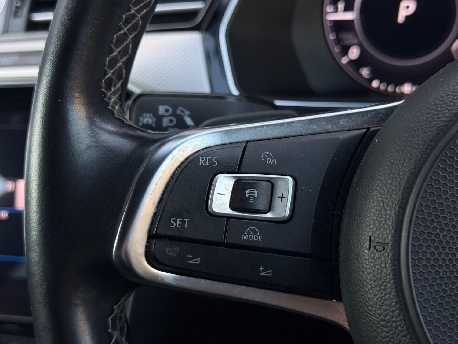 Used Volkswagen Arteon 2018 for sale - 76952425: Photo 39