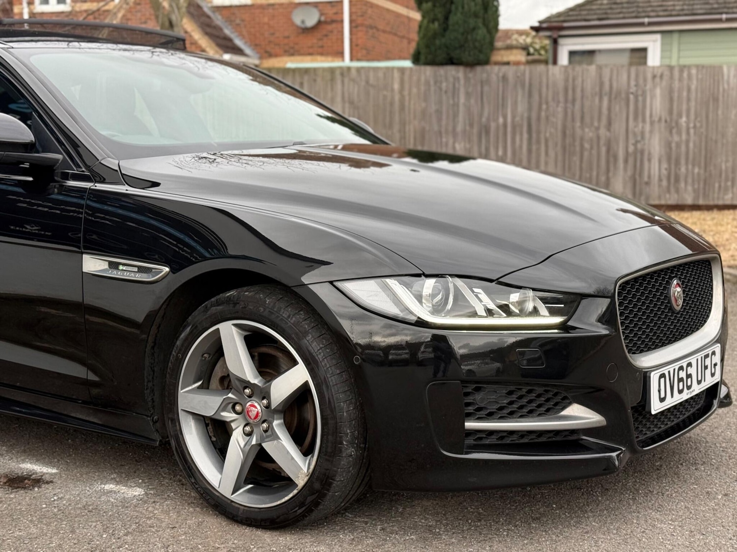 Used Jaguar XE for sale - 77684210: Photo 11