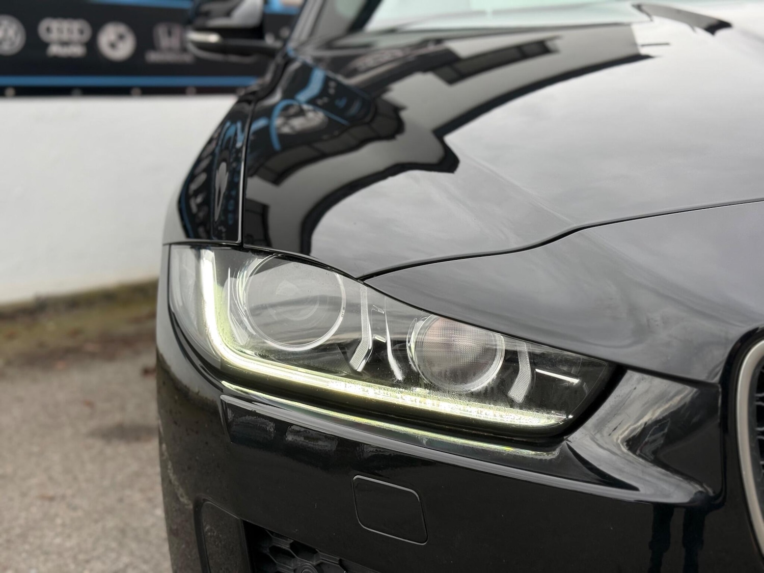 Used Jaguar XE for sale - 77684210: Photo 17