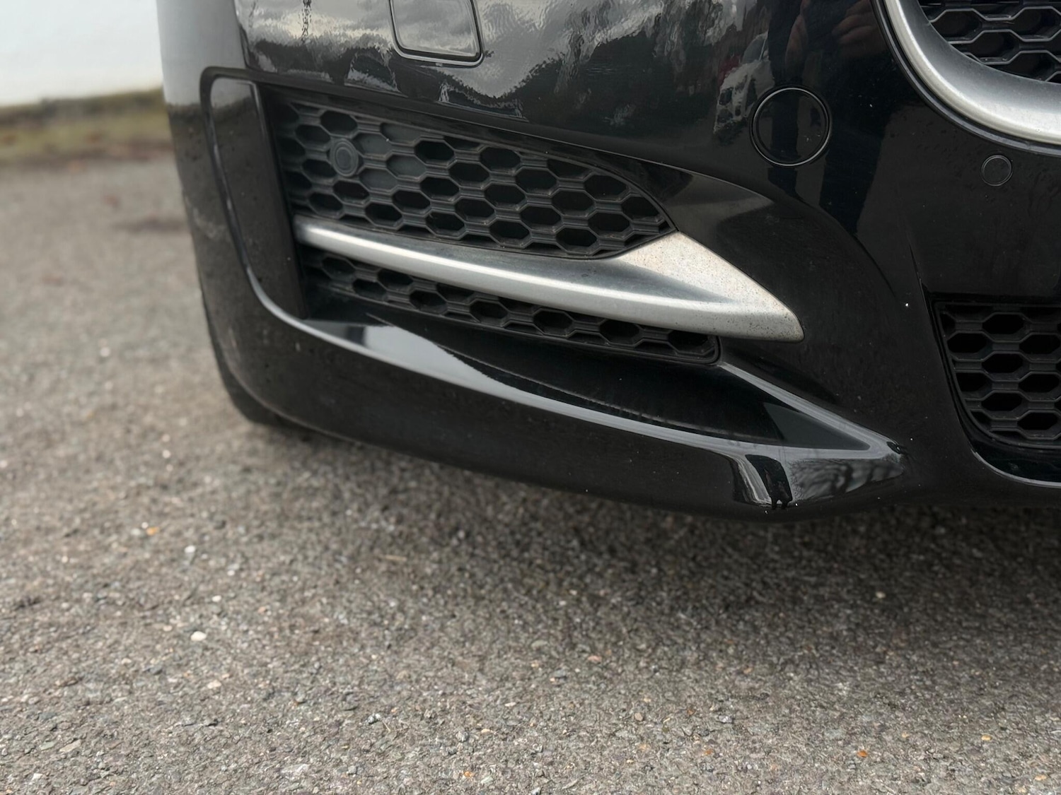 Used Jaguar XE for sale - 77684210: Photo 19