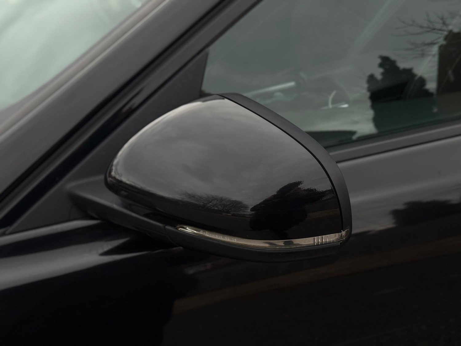 Used Jaguar XE for sale - 77684210: Photo 21