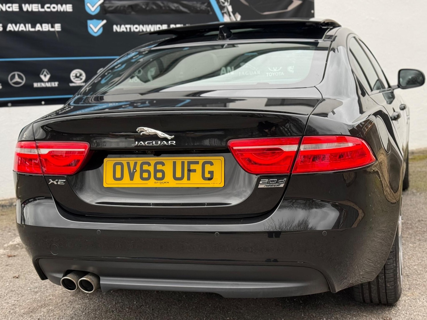 Used Jaguar XE for sale - 77684210: Photo 26