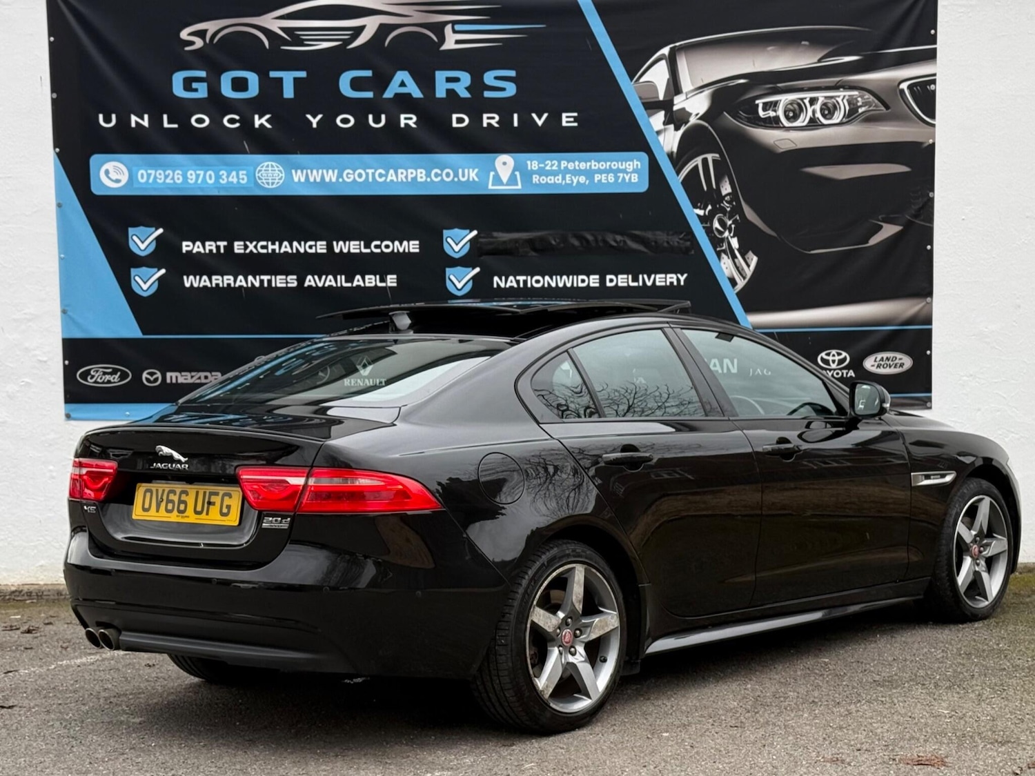 Used Jaguar XE for sale - 77684210: Photo 3