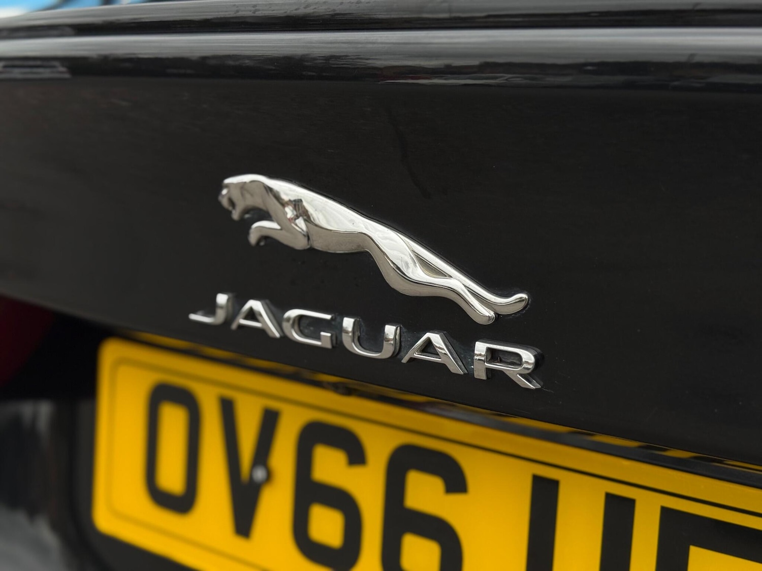 Used Jaguar XE for sale - 77684210: Photo 36