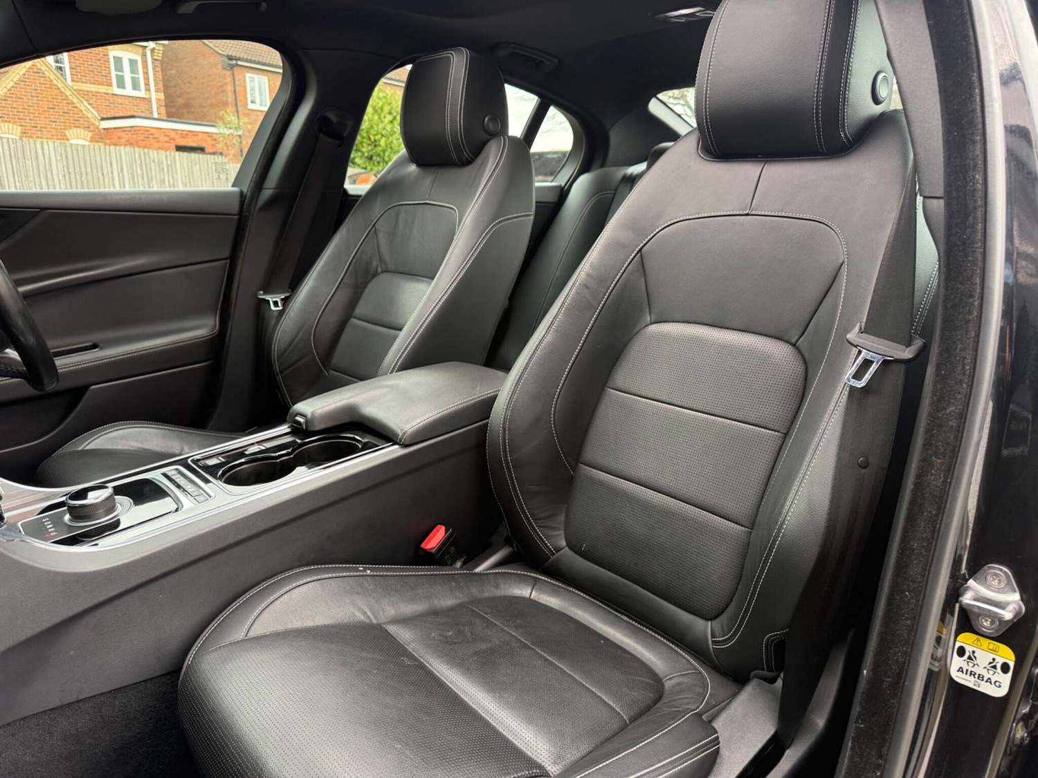 Used Jaguar XE for sale - 77684210: Photo 48