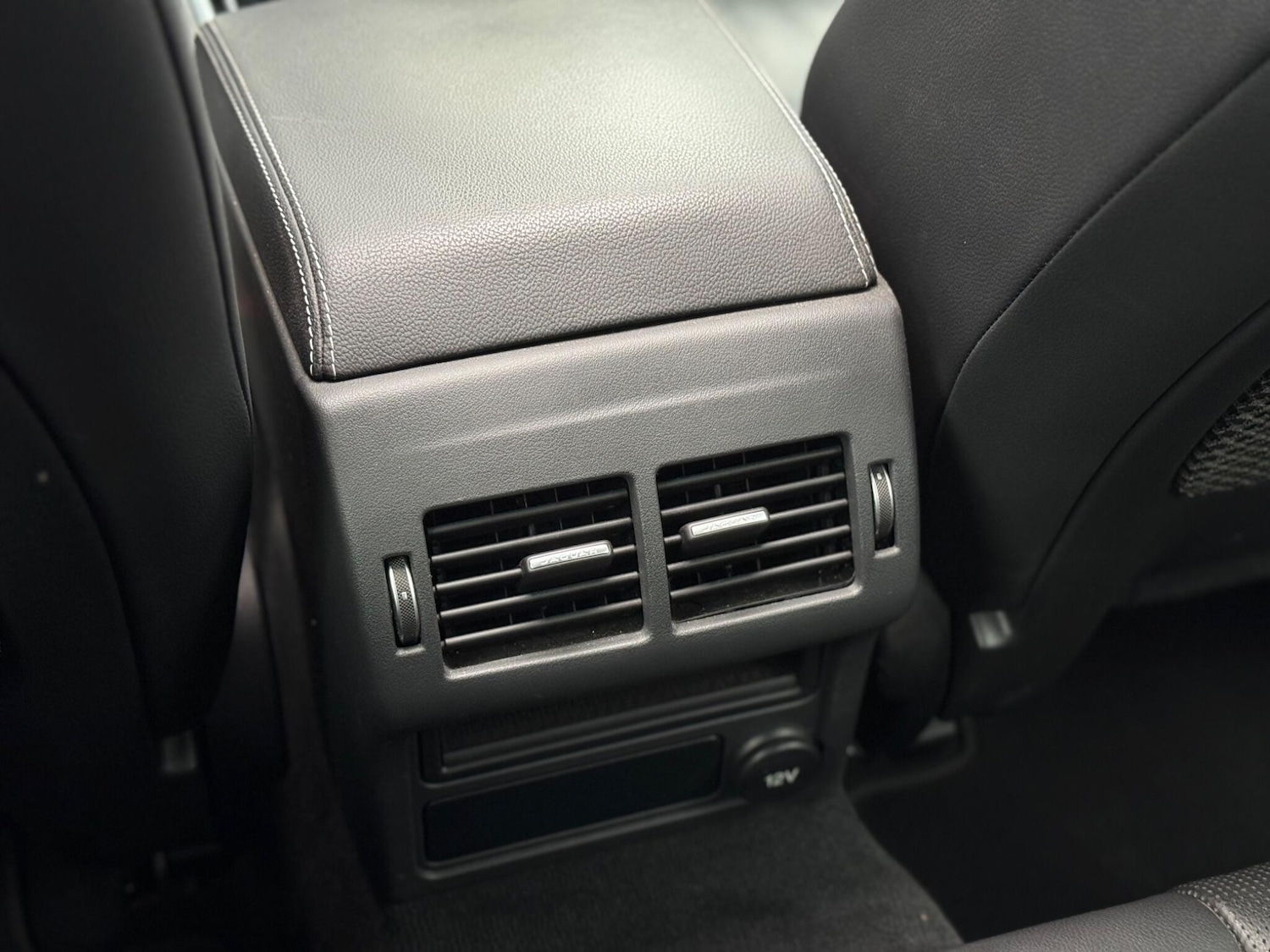 Used Jaguar XE for sale - 77684210: Photo 58