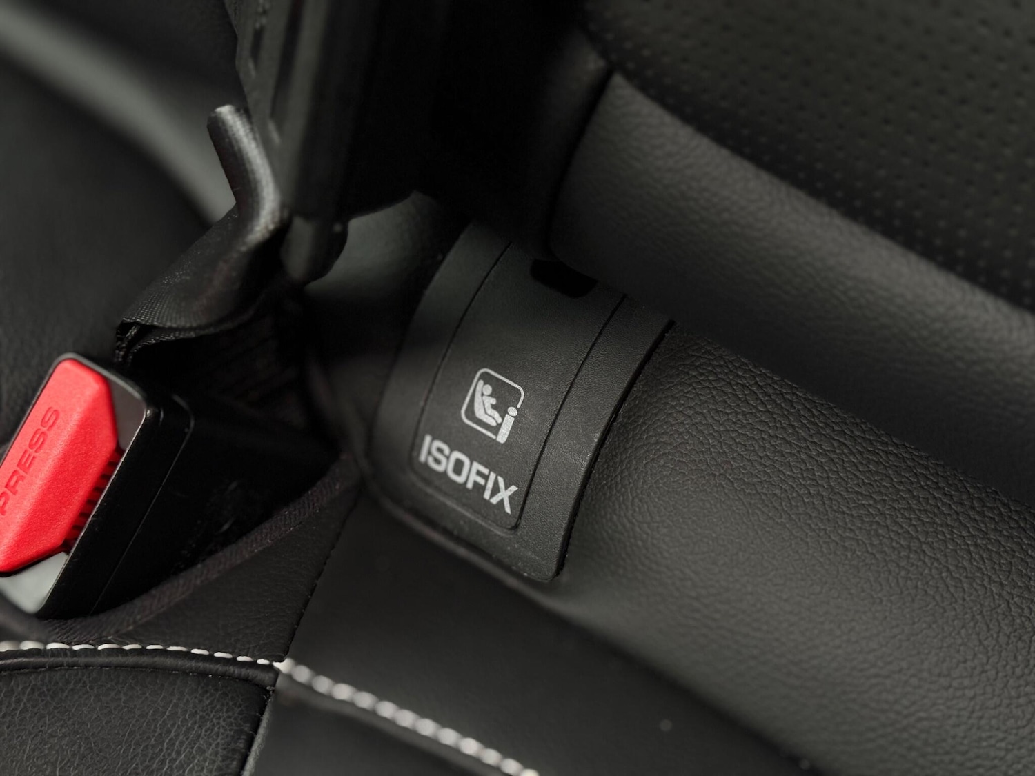 Used Jaguar XE for sale - 77684210: Photo 60