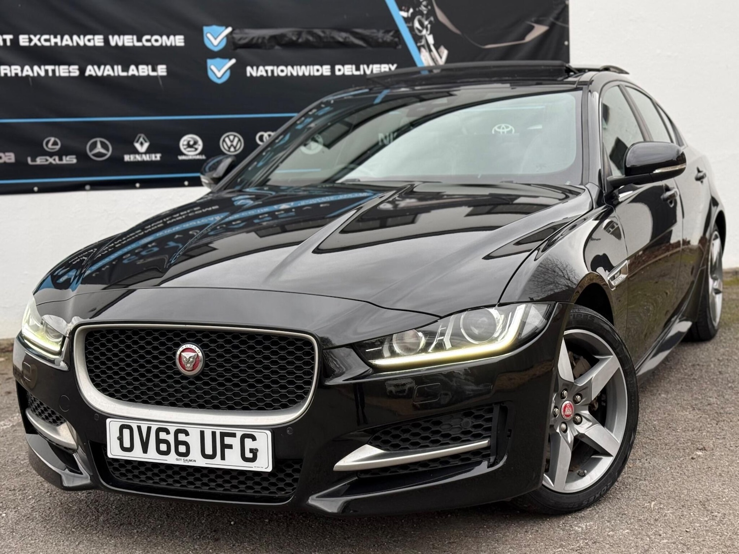 Used Jaguar XE for sale - 77684210: Photo 7