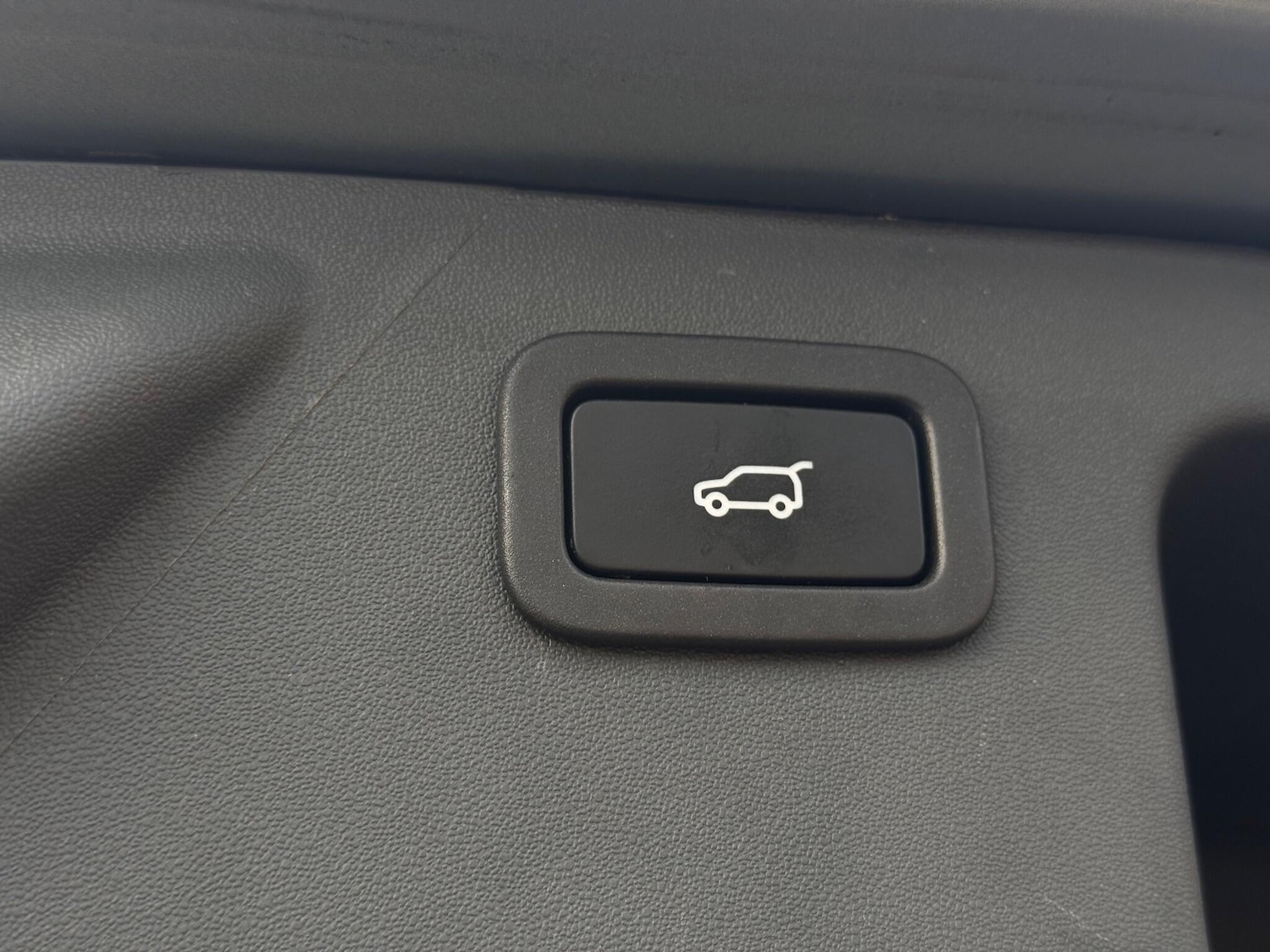 Used Land Rover Discovery Sport 2016 for sale - 77163271: Photo 39