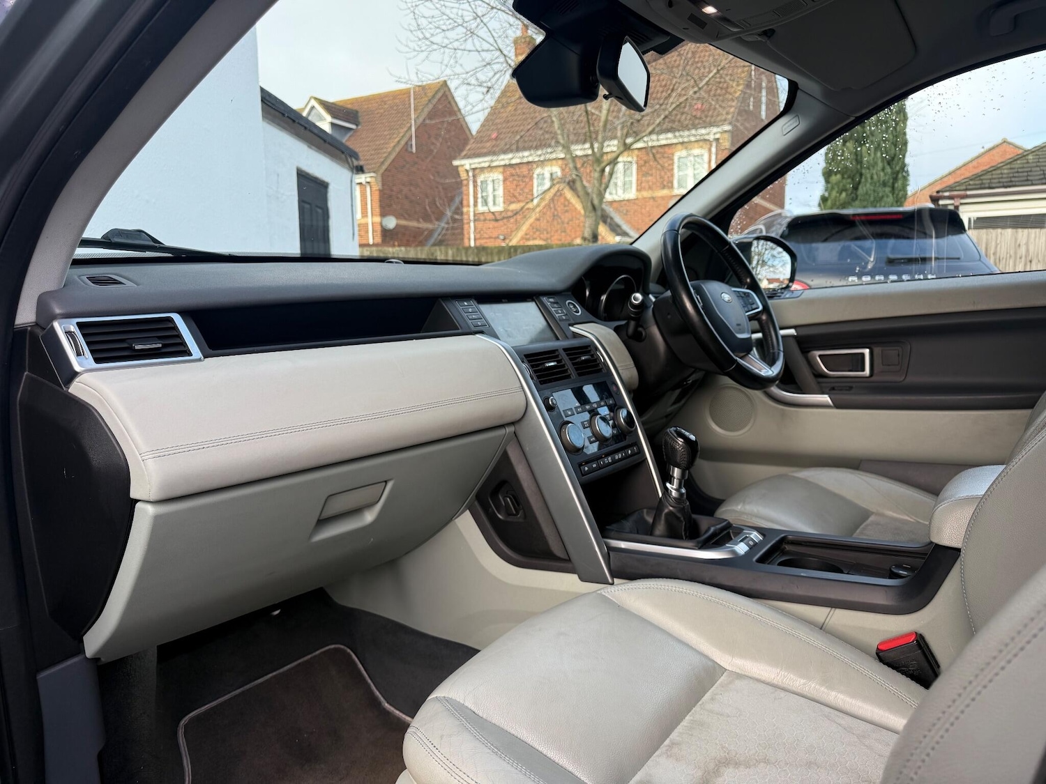 Used Land Rover Discovery Sport 2016 for sale - 77163271: Photo 42